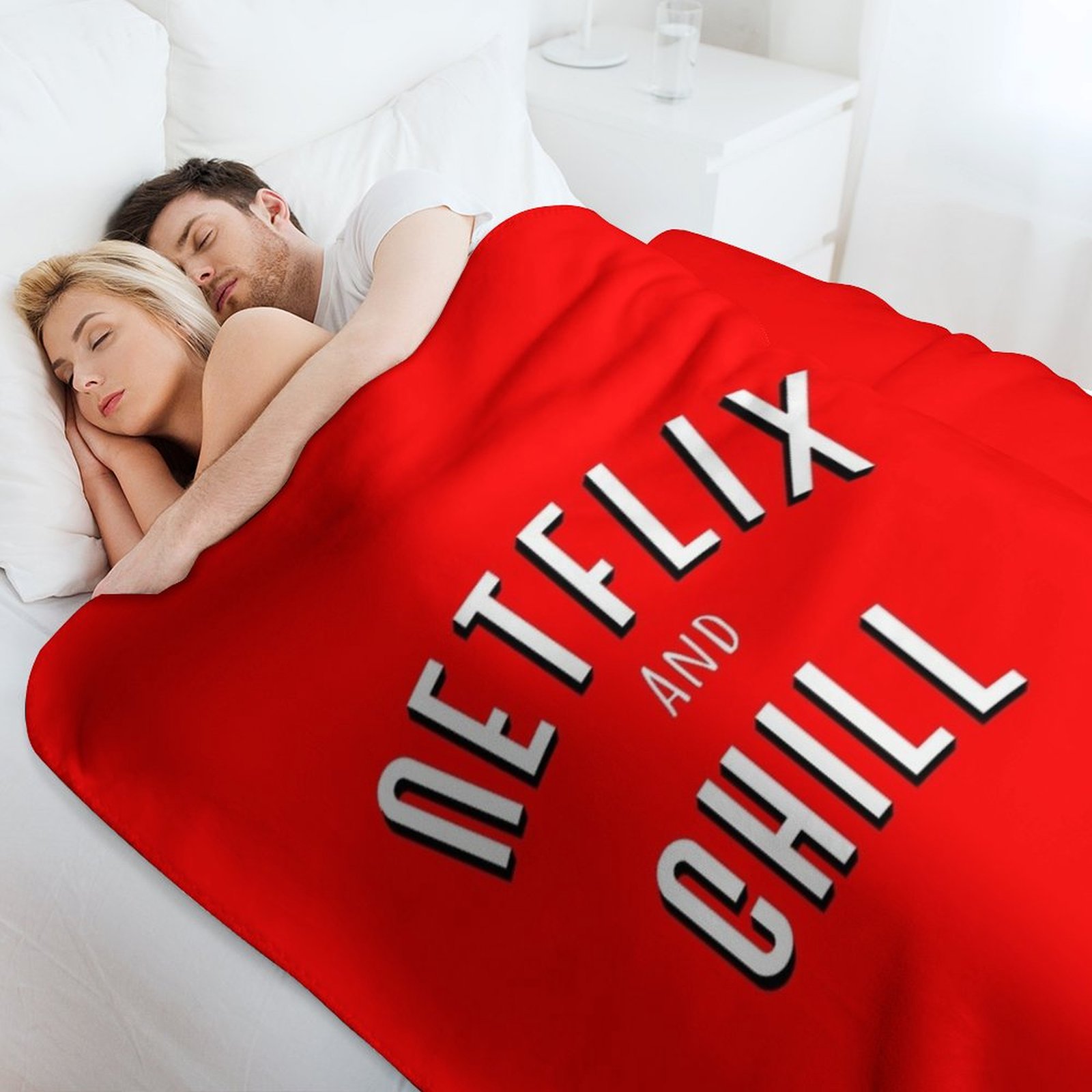 Netflix and chill ティーのミーム柄スローケ - Home Decor Netflix のレビューと価格