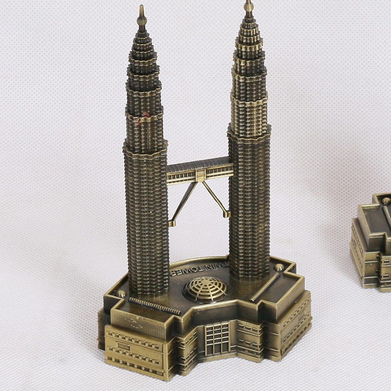 レトロ合金工芸品 クアラルプル ペトロナス双塔 モデル 旅行 - Home Decor Kuala Lumpur のレビューと価格