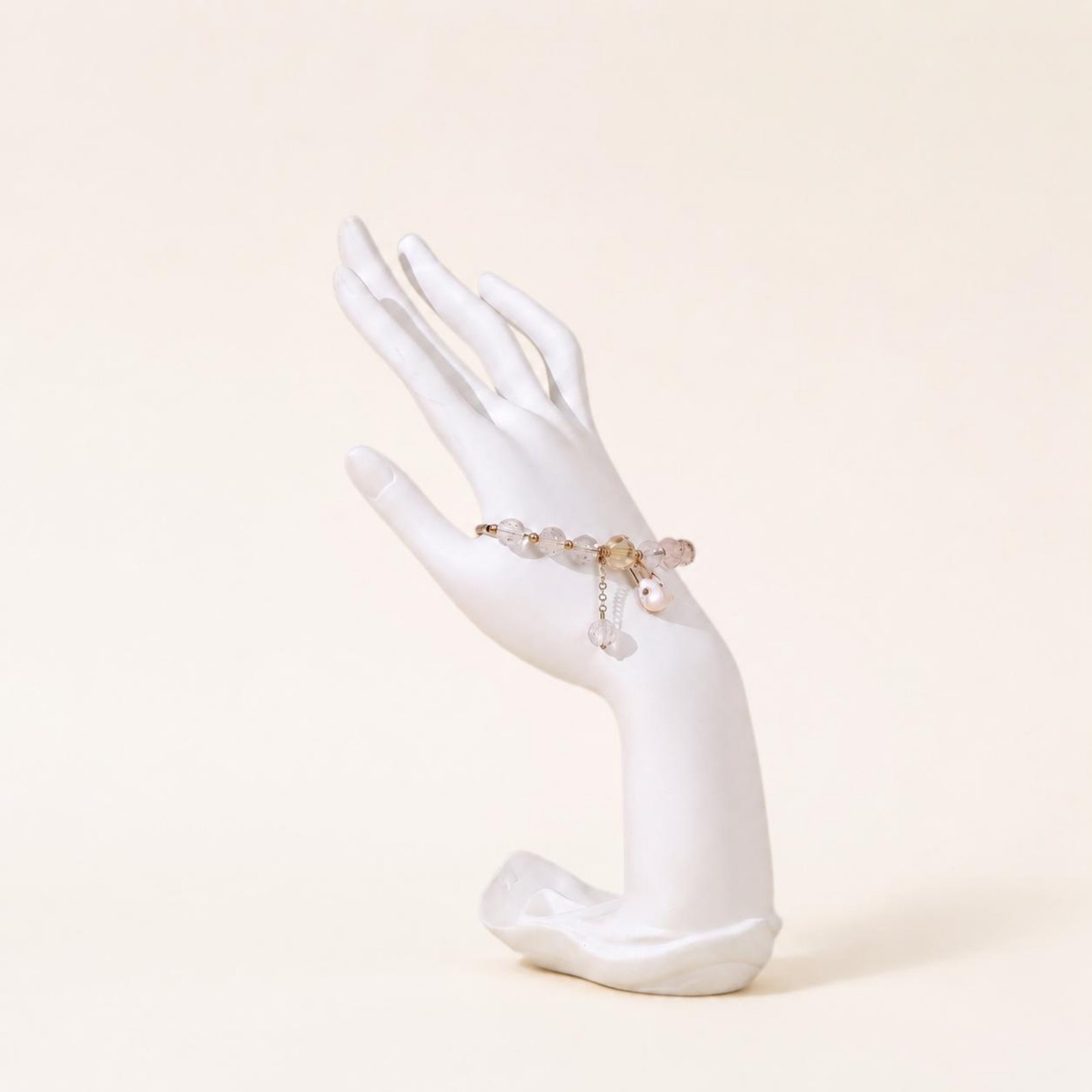 3ピースハンドフォームブレスレットスタンドギフトアイデア樹脂 - Home Decor Design Ideas のレビューと価格